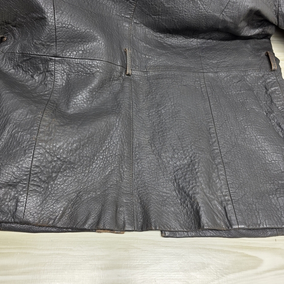 Clout Men's Gray Faux Pebble Leather Belted Jacket Vintage 1980_1990s Size 42